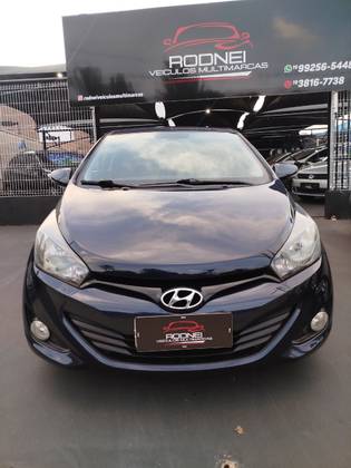 HYUNDAI HB20 1.6 COMFORT PLUS 16V FLEX 4P AUTOMÁTICO HYUNDAI HB20 1.6 COMFORT PLUS 16V FLEX 4P AUTOMÁTICO